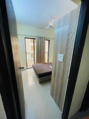 OYO HOME 92180 Sakun Greens